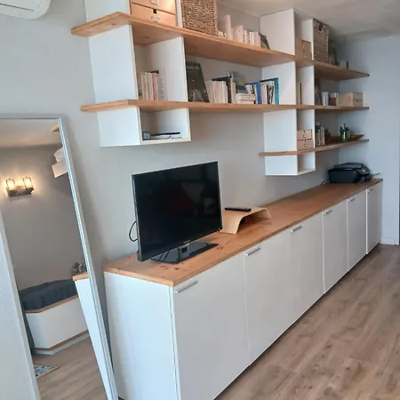 Vue Et Piscine, Wifi, Climatisation, Parking Cap Corniche شقة