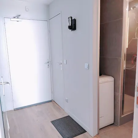 Vue Et Piscine, Wifi, Climatisation, Parking Cap Corniche アパート セット