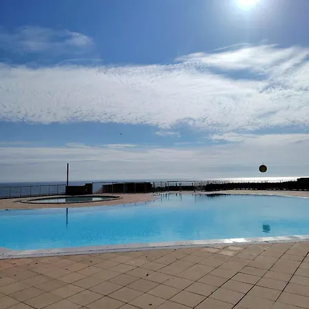 Vue Et Piscine, Wifi, Climatisation, Parking Cap Corniche شقة سُت